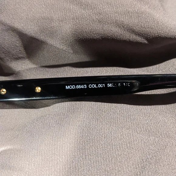 CAZAL unisex sunglasses! - Picture 4 of 5